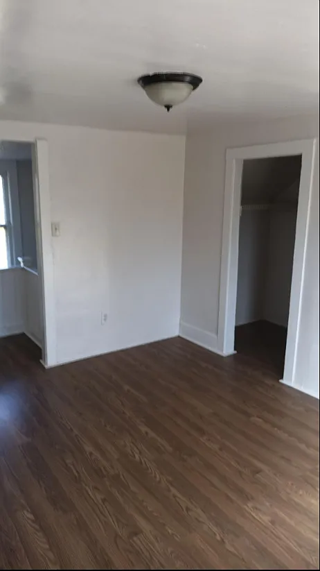 2 bed, 10 sqft, $2,000 — Photo 2