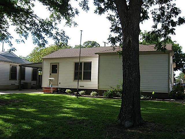 2nd image of 1421 Rodando Dr