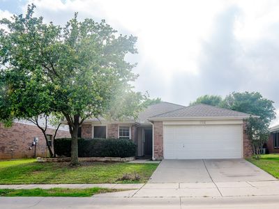 712 Corral St, Aubrey, TX, 76227