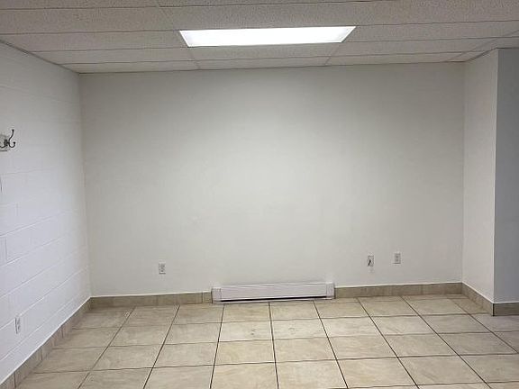 4th image of 988 Cross St #D1f7d436f
