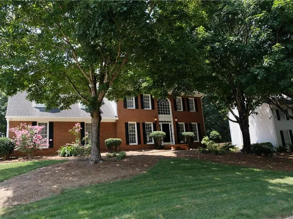 2312 Milstead Cir NE, Marietta, GA 30066