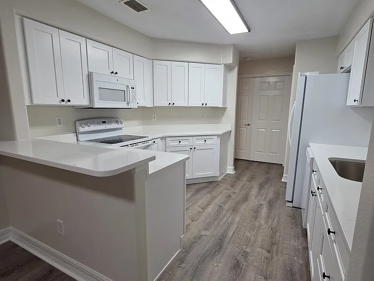 149 Blue Heron Dr — Photo 4