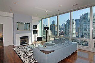 2nd image of 500 W Superior St APT 1103
