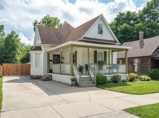 2817 Champaign Ave, Mattoon, IL 61938