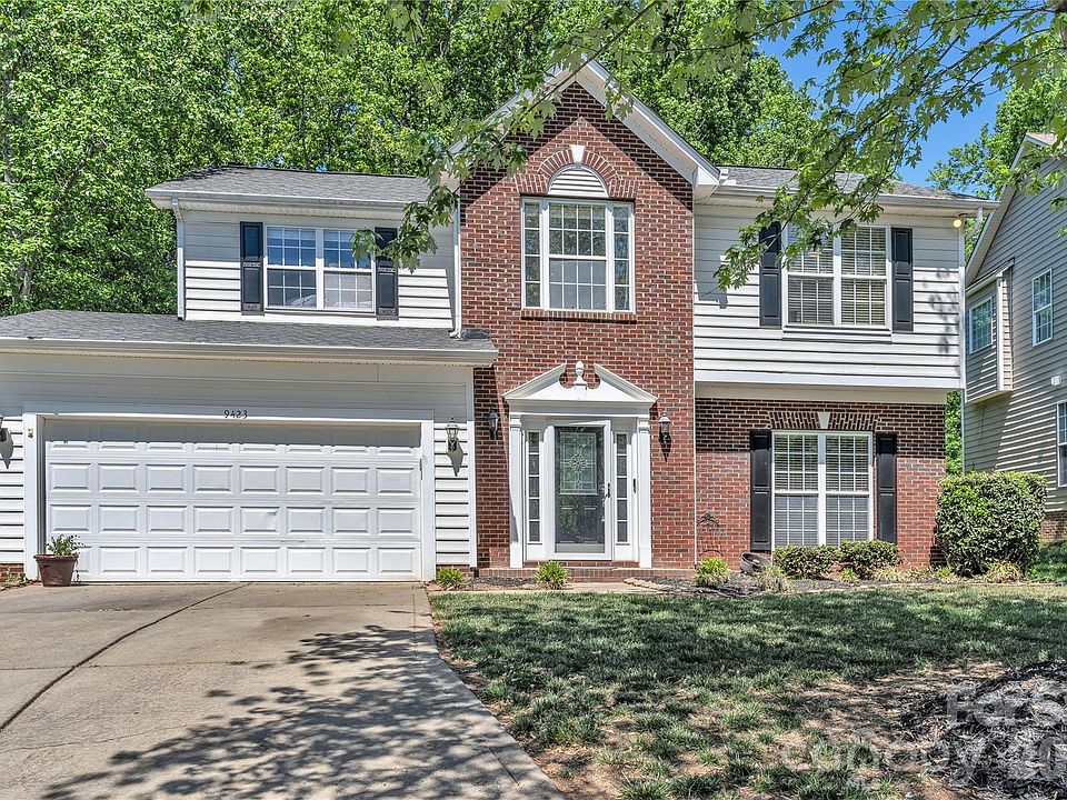 1st image of 9423 Willow Tree Ln