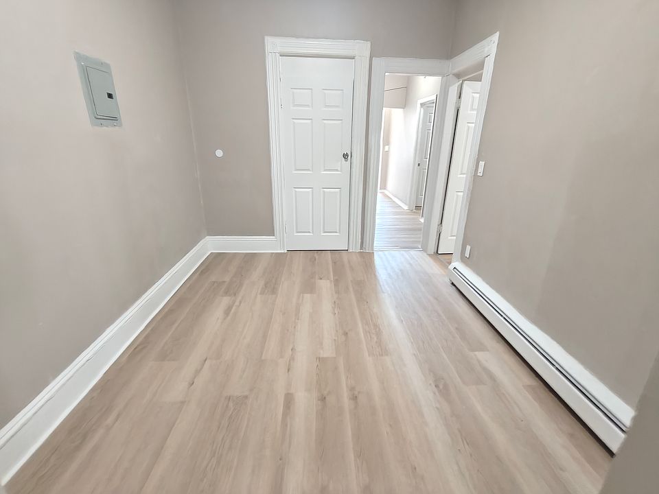 1st image of 429 River St #1