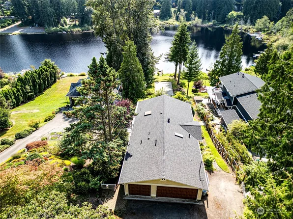 21426 E Lost Lake Road, Snohomish, WA 98296