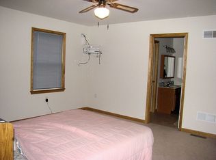 9565 Rowe Run Loop, Shippensburg, PA 17257