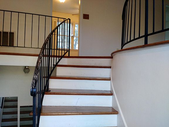 3rd image of 3627 Kentland Dr