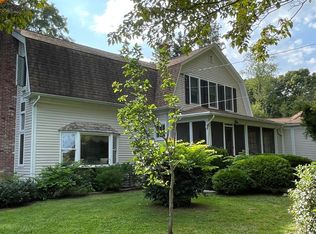 1192 Little Meadow Rd, Guilford, CT 06437