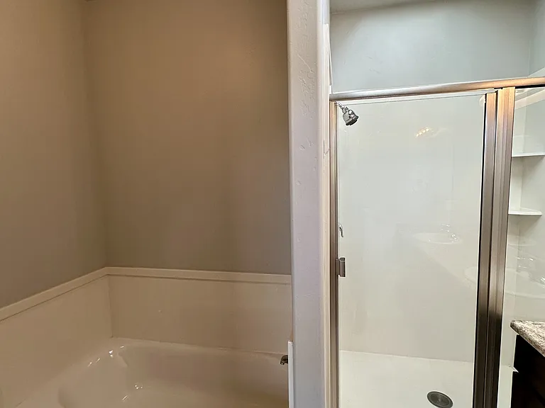 7942 S 5095 W — Photo 19