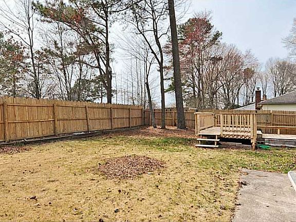 2nd image of 1328 Hammerhead Ln