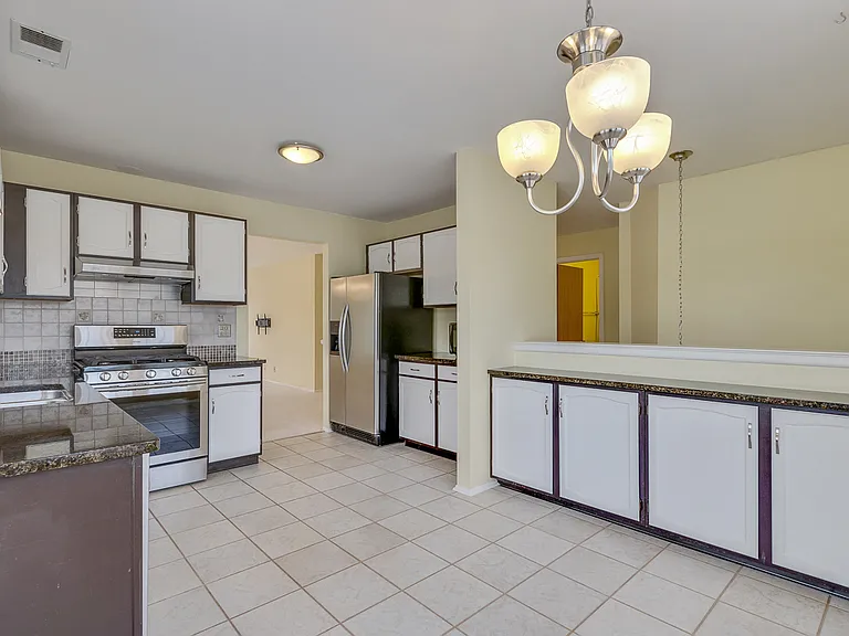 164 White Branch Ct — Photo 10