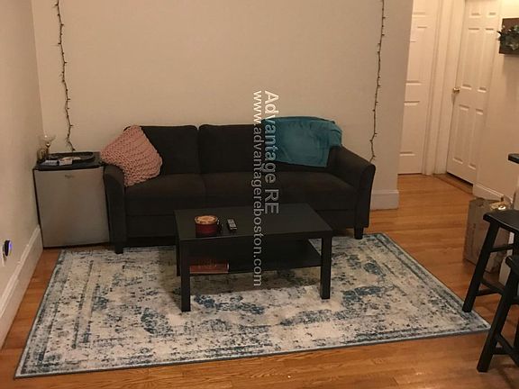 3rd image of 32 Egmont St #1A