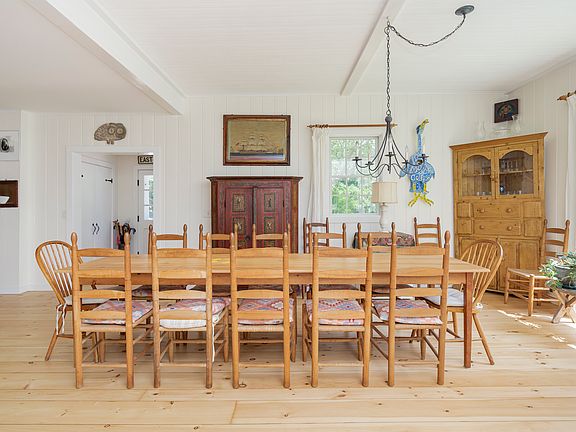 5th image of 50 La Forest Ln
