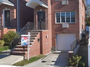 1245 118th St, College Point, NY 11356