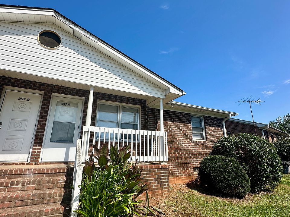 1st image of 302A Eunice Dr
