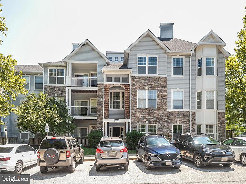 1st image of 3507 Piney Woods Pl #304