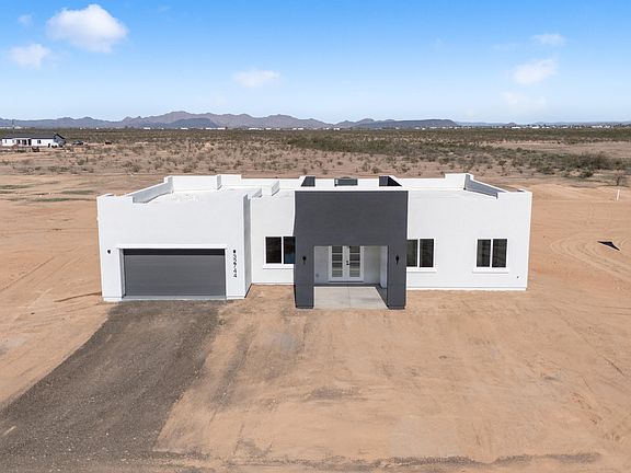 4th image of 32744 W Bellview Street