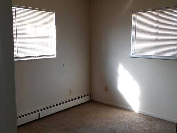 3rd image of 2619 Richwill Ct