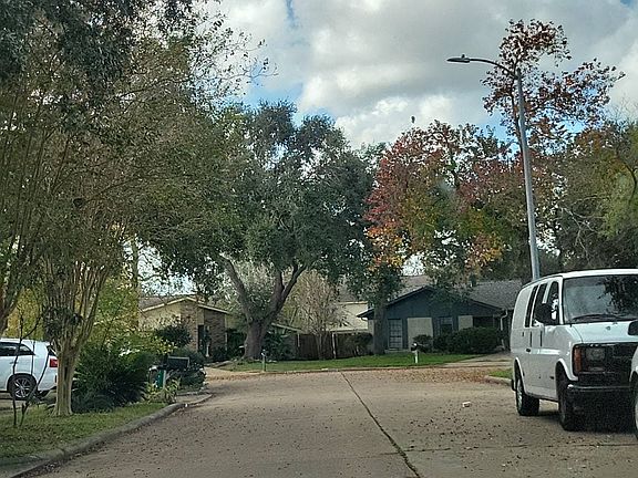 5th image of 2002 Eastfield Cir