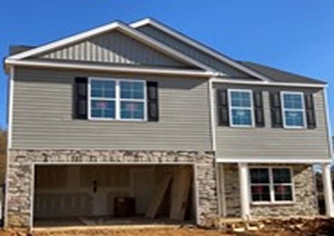 1st image of 535 Leven Dr
