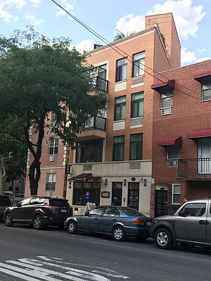 Rented by NCR Real Estate | media 11