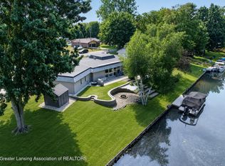 2027 Island Dr, Wayland, MI 49348