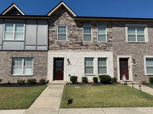 121 Turn Row Dr, Clarksville, TN 37043