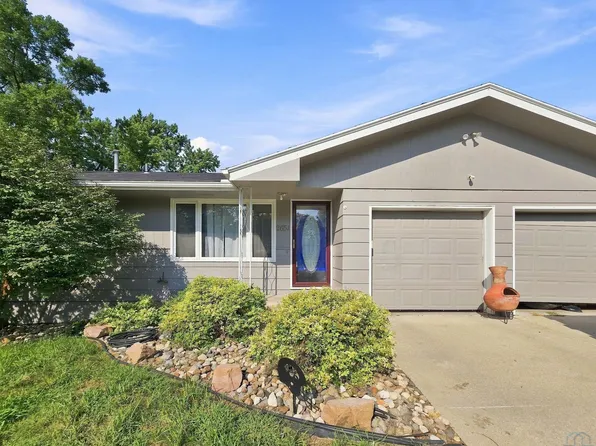 2651 S Lyons St, Sioux City, IA 51106