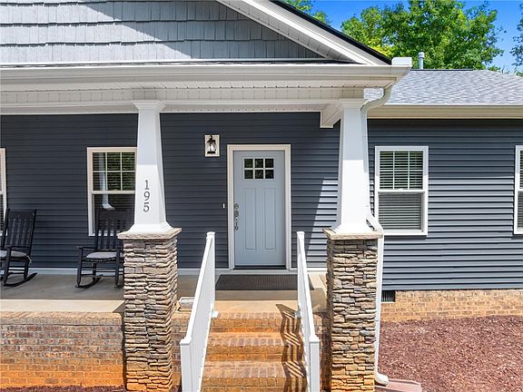 4th image of 195 Centurion Ln