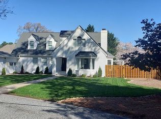 584 Blount Point Rd, Newport News, VA 23606