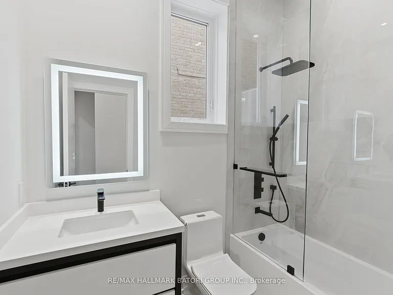 68 Lynnhaven Rd — Photo 45