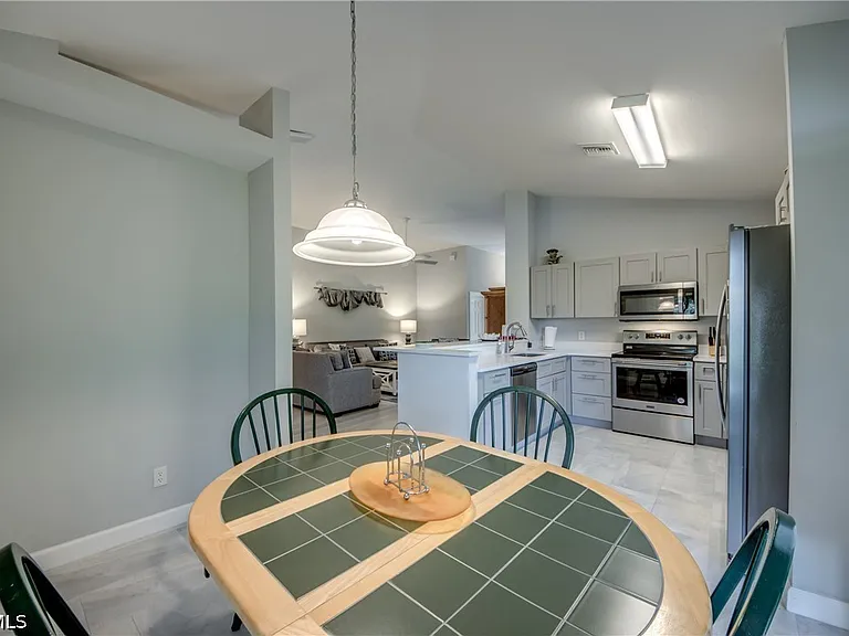 15472 Admiralty Cir #2 — Photo 27