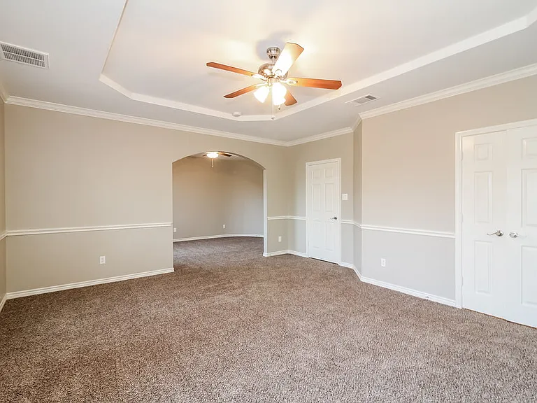 102 Hartley Ln — Photo 7