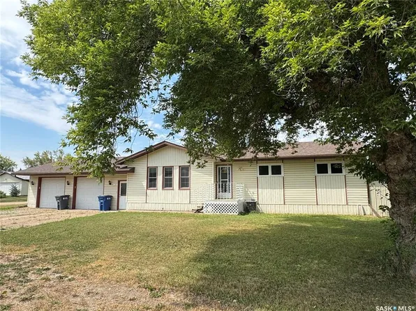 118 Main STREET, Sintaluta, SK S0G 4N0