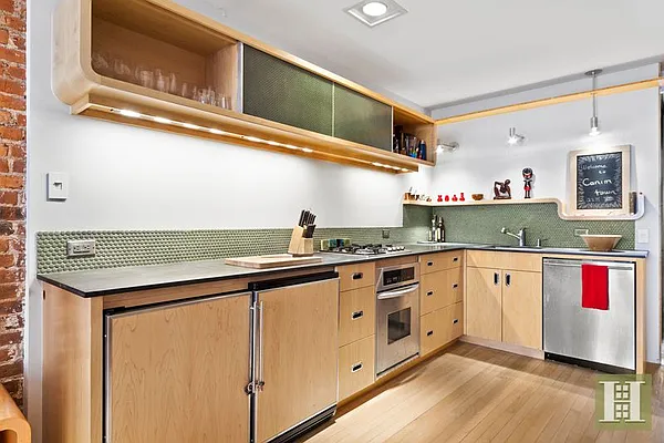 Sold by Halstead Real Estate | media 8