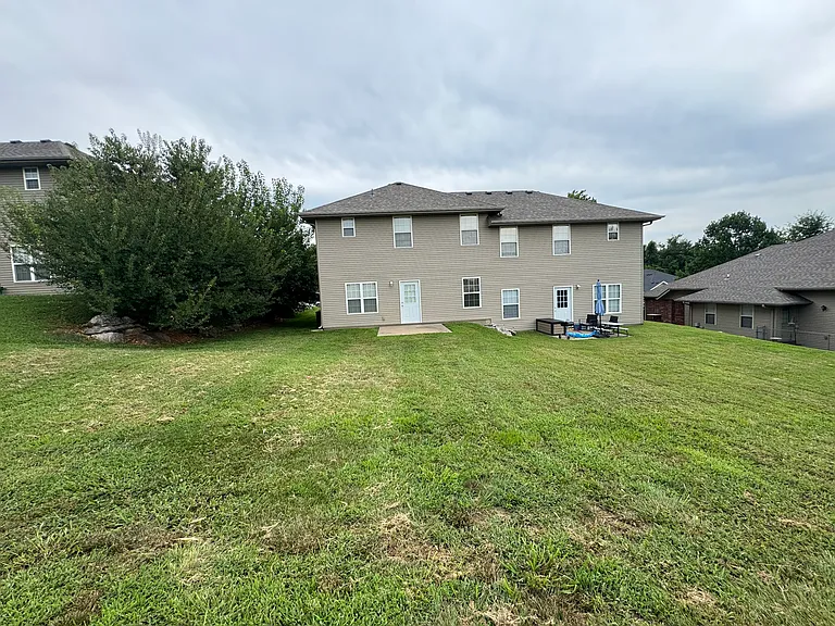 1103 N Missouri Dr — Photo 2
