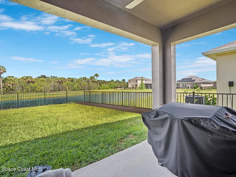 1148 Casey Ave — Photo 30