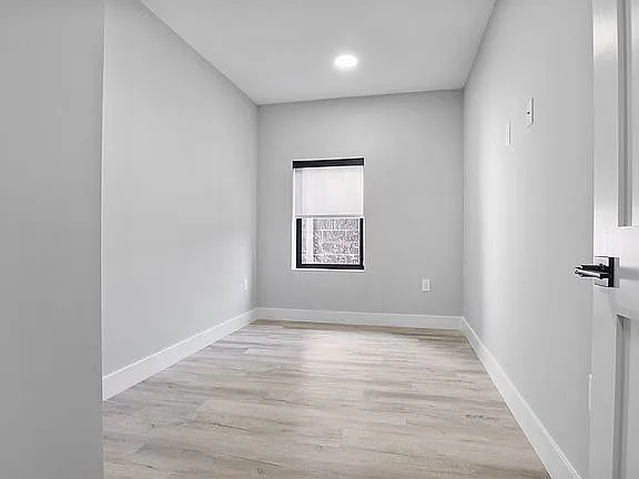 187 Culver Ave #307 — Photo 8
