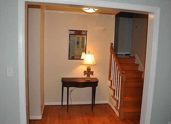 3rd image of 9415 Fernleigh Dr
