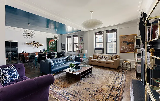 Sold by Compass | media 2