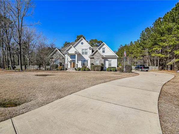 161 Race Ct, Godwin, NC 28344