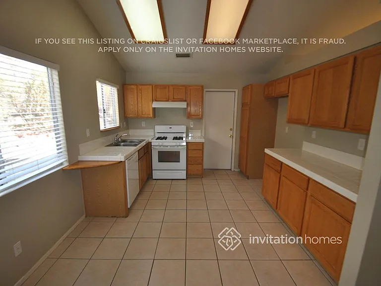 28663 Eridanus Dr — Photo 4