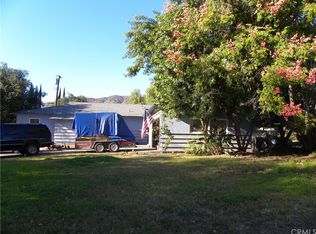 625 Ranch Ln, Glendora, CA 91741