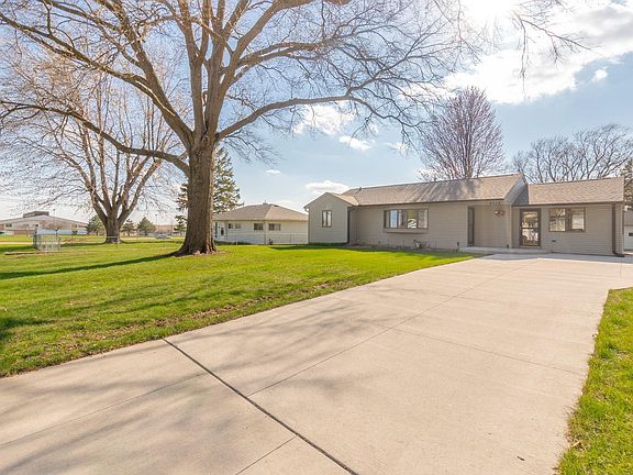 2nd image of 4317 Clearview Dr