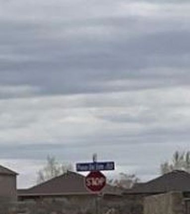 Exterior Neighborhood (street photo)