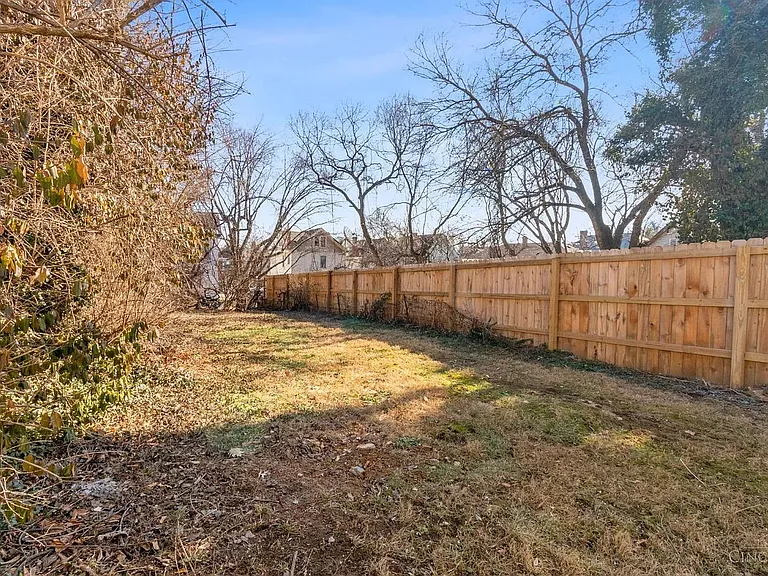 3518 Hudson Ave — Photo 19