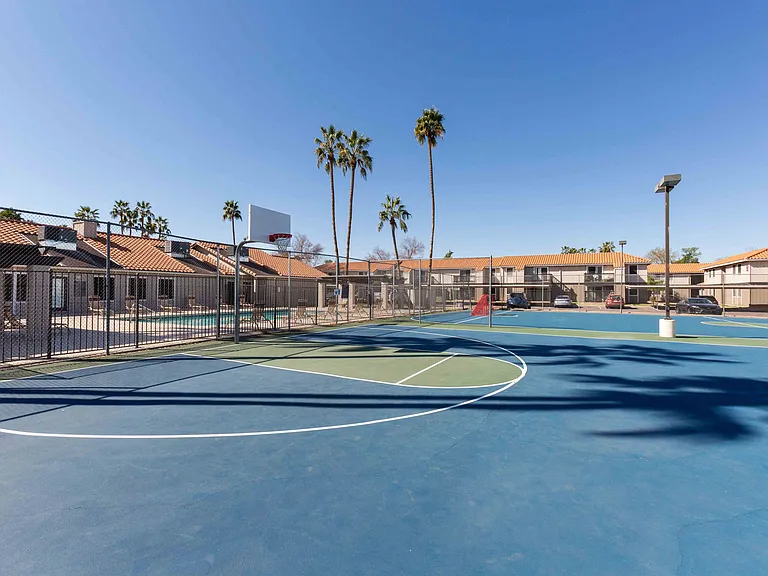 IMT Desert Palm Village — Photo 44