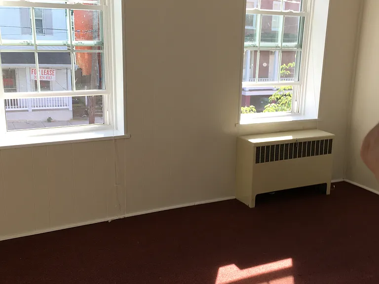 Bedroom 2 pic 2